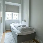 Spacious 3-bedroom In Embassy District