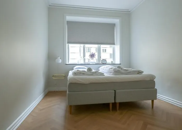 Spacious 3-bedroom In Embassy District
