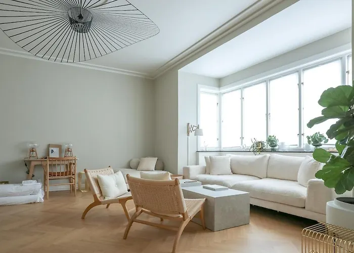 Spacious 3-bedroom In Embassy District Copenhaga
