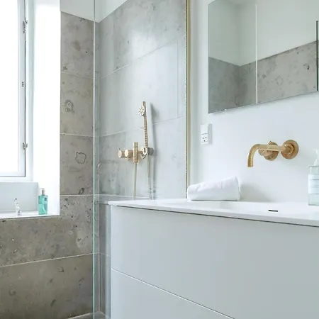 Spacious 3-bedroom In Embassy District * Copenhague