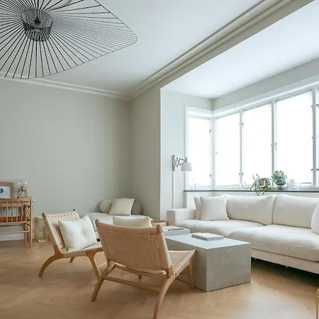 Spacious 3-bedroom In Embassy District Kopenhagen