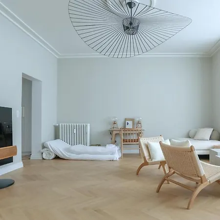Spacious 3-bedroom In Embassy District Appartement Kopenhagen